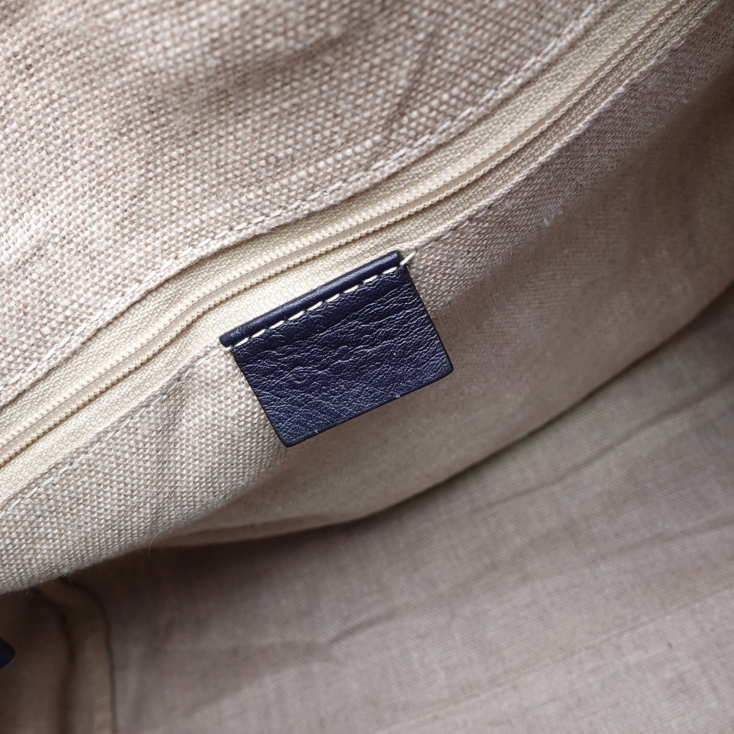 Pre-owned Gucci Boston Blue Calfskin Shoulder Bag