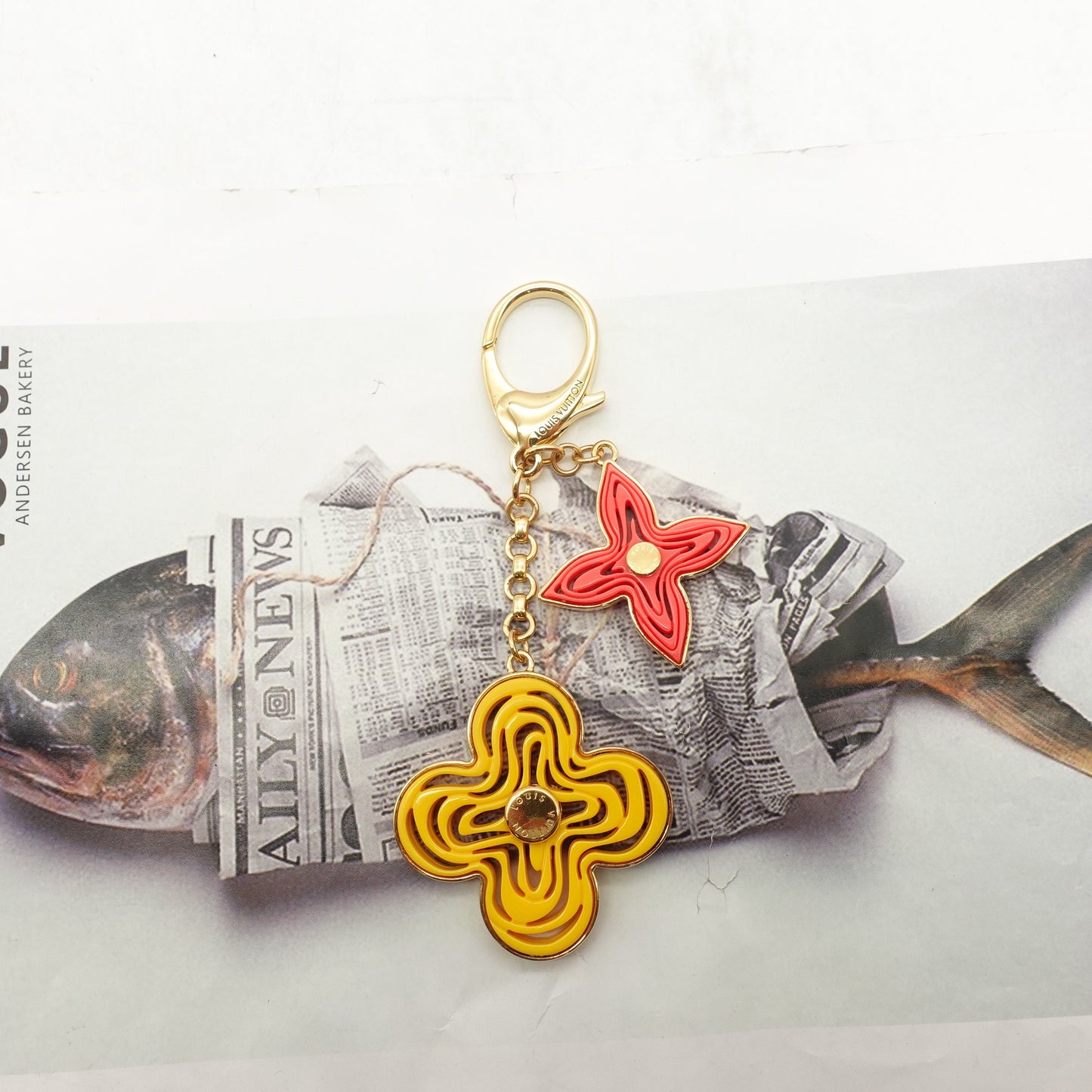 Pre-owned Louis Vuitton Multicolor Metal Bag Charm