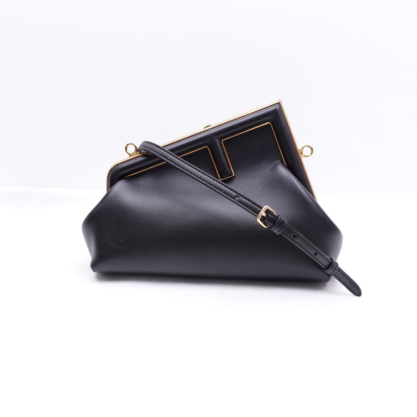 Pre-owned Fendi First Black Lambskin Shoulder Bag T10313756