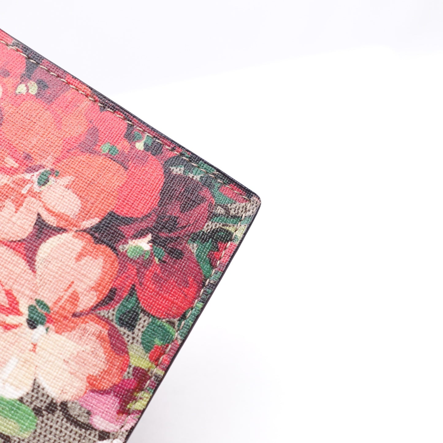 Pre-owned Gucci Monogram Coated Canvas WOC T10318821