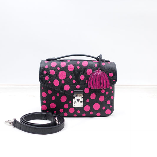 Pre-owned Louis Vuitton Metis Yayoi Kusama Black Calfskin Shoulder Bag