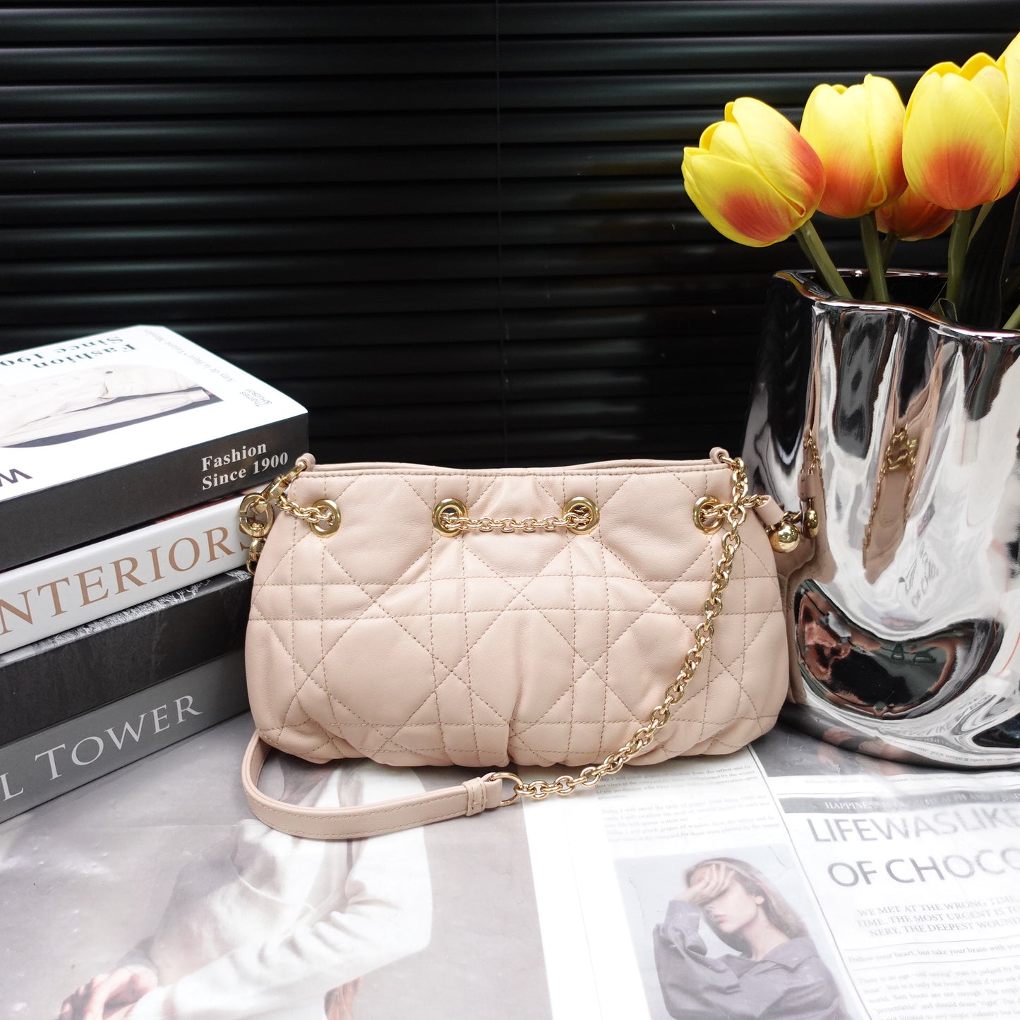 Pre-Owned Dior Ammi Naked Pink Lambskin Shoulder Bag