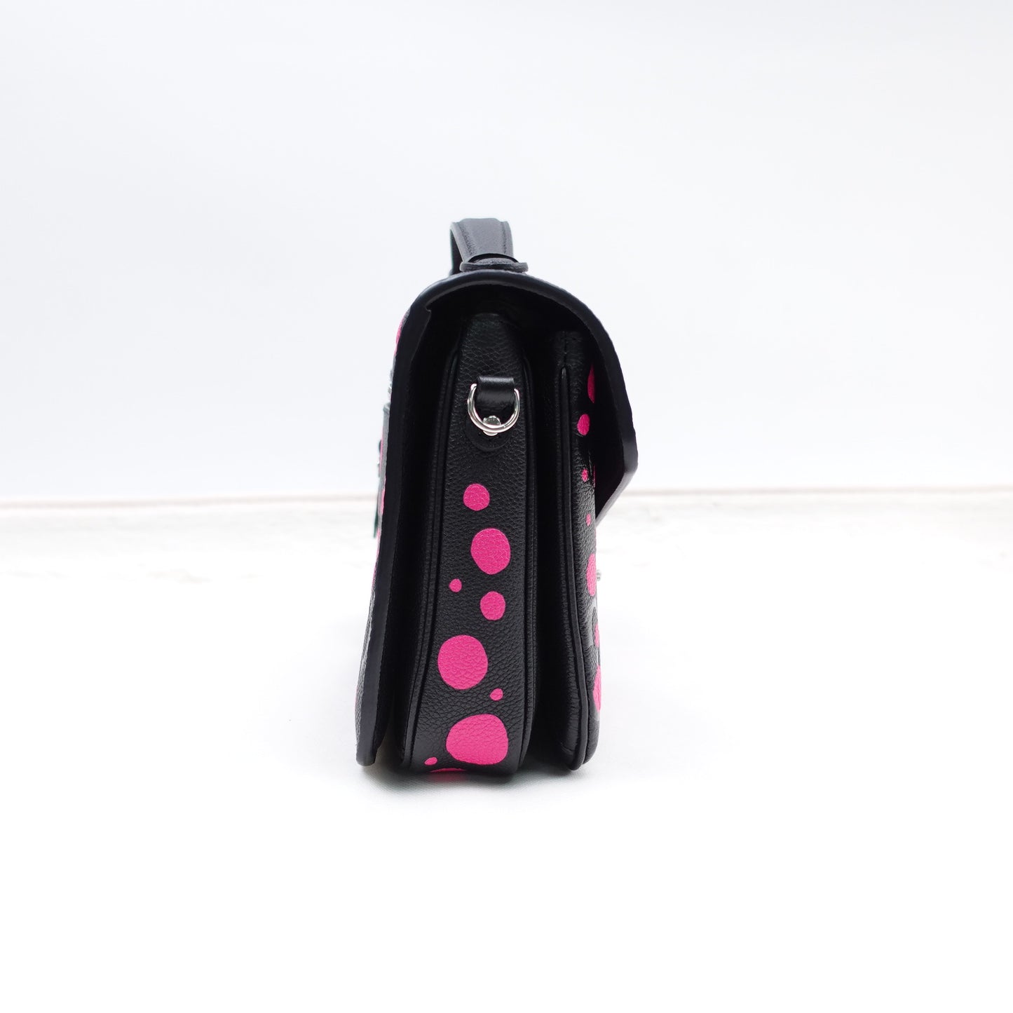 Pre-owned Louis Vuitton Metis Yayoi Kusama Black Calfskin Shoulder Bag