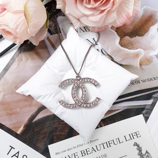 Pre-owned Chanel CC Necklace