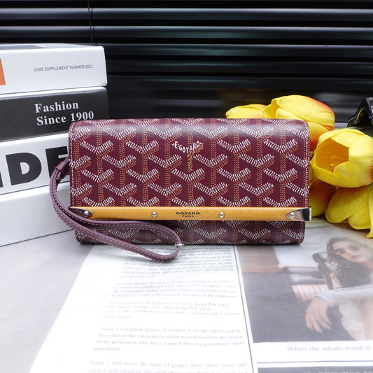 Pre-owned Goyard Monte Carlo Burgundy Coated Canvas Clutch