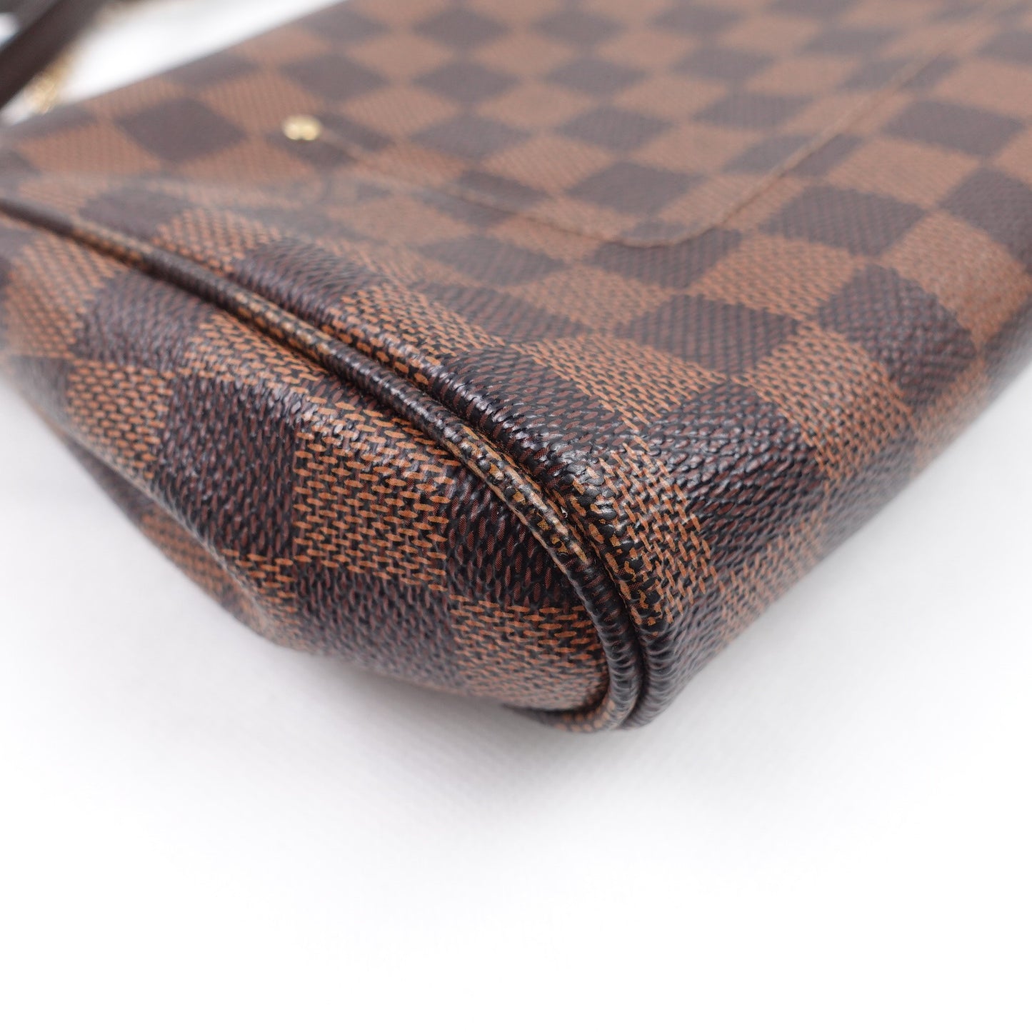 Pre-owned Louis Vuitton Favorite MM Coated Canvas Shoulder Bag