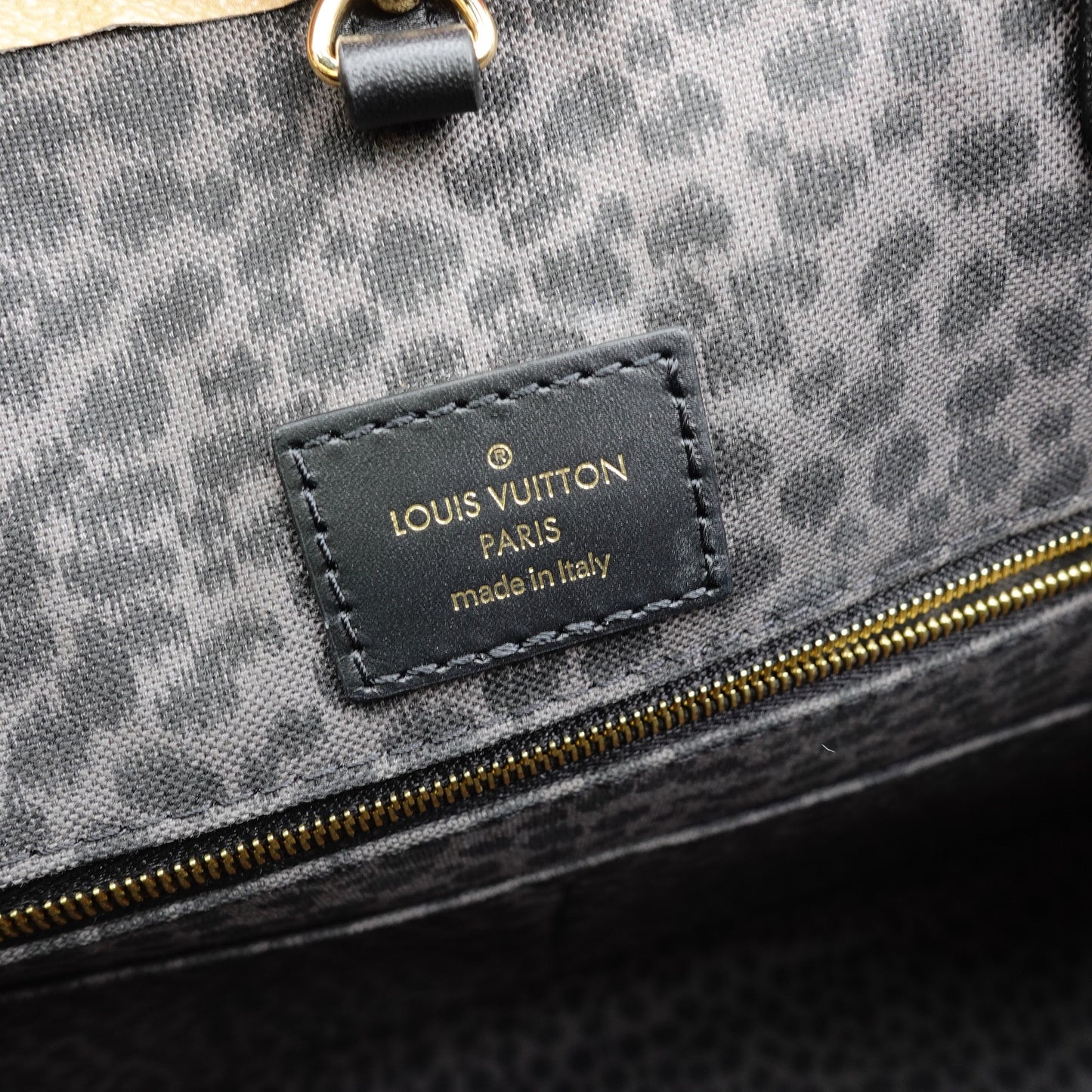 Pre-owned Louis Vuitton On the go Large Milktea Coated Canvas Tote Bag