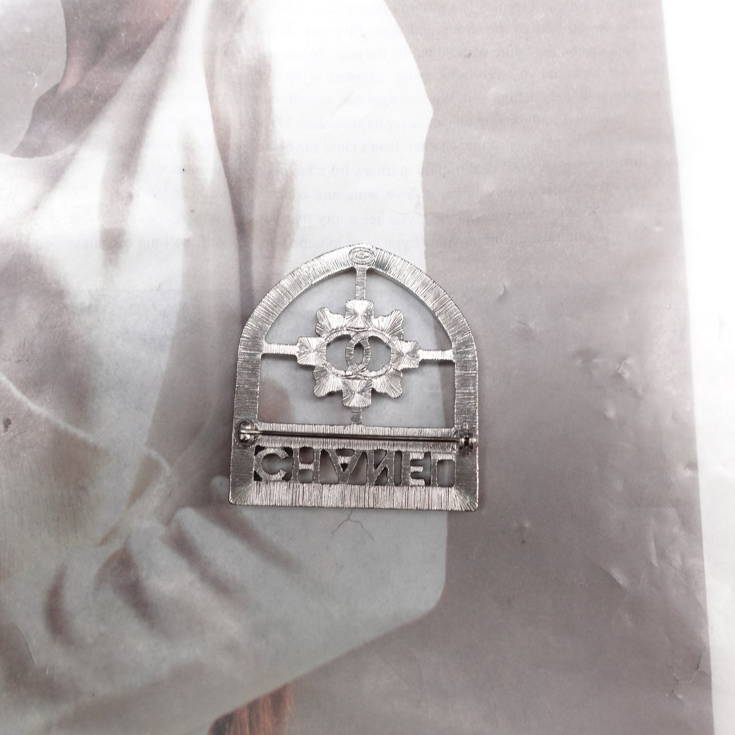 [Deal] Pre-owned Chanel Brooches