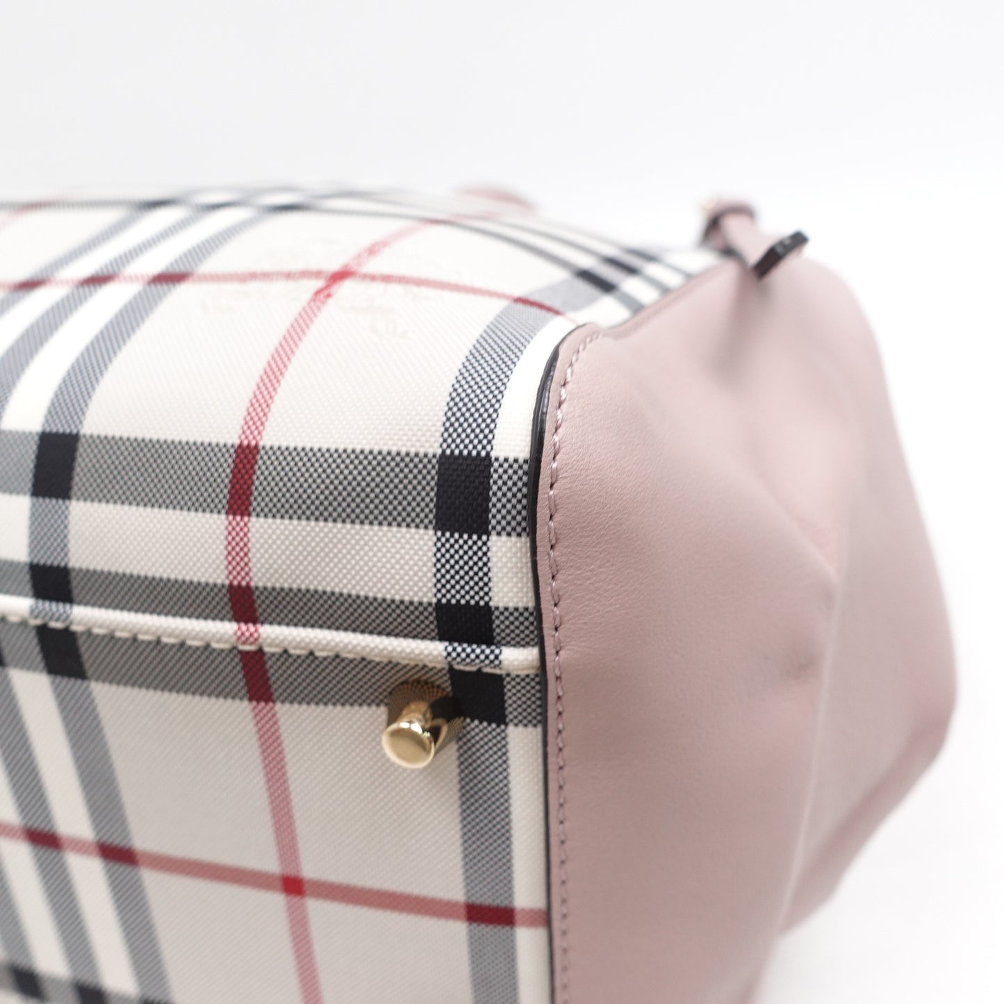Pre-owned Burberry Haymarket Canterberry Pink Canvas Shoulder Bag