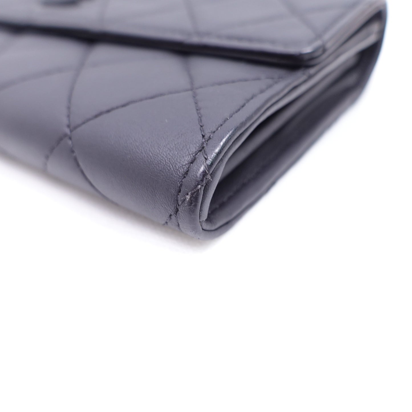 Pre-owned Chanel Black Calfskin Long Wallet