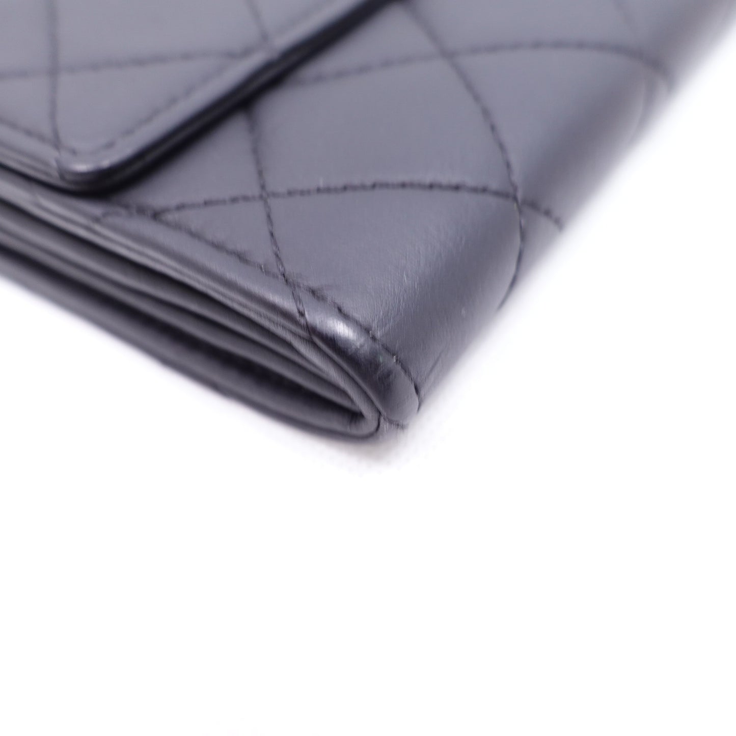 Pre-owned Chanel Black Calfskin Long Wallet