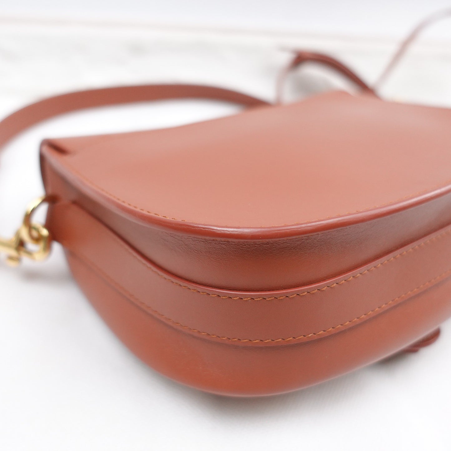 Pre-owned Dior Bobby Brown Calfskin Shoulder Bag T10315586