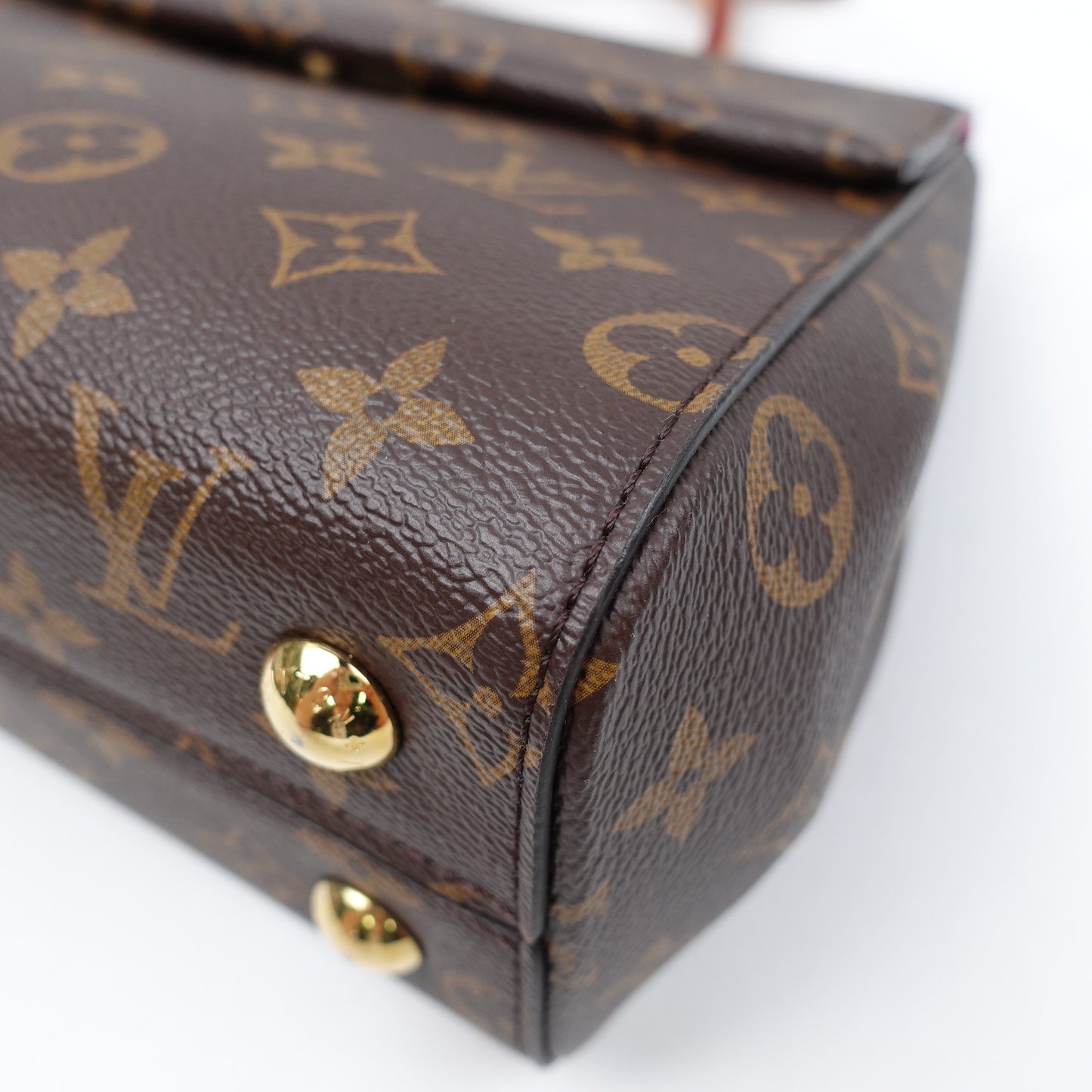 Pre-owned Louis Vuitton Cluny Monogram Coated Canvas Cross Body Bag