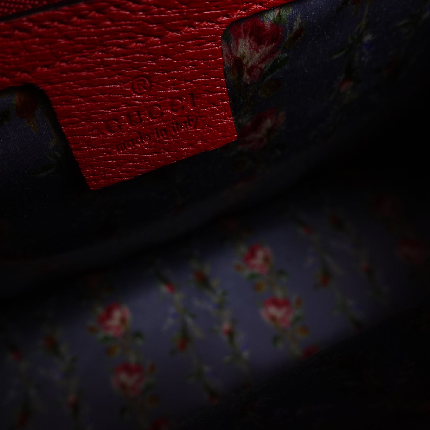 Pre-owned Gucci Falena Red Calfskin Shoulder Bag