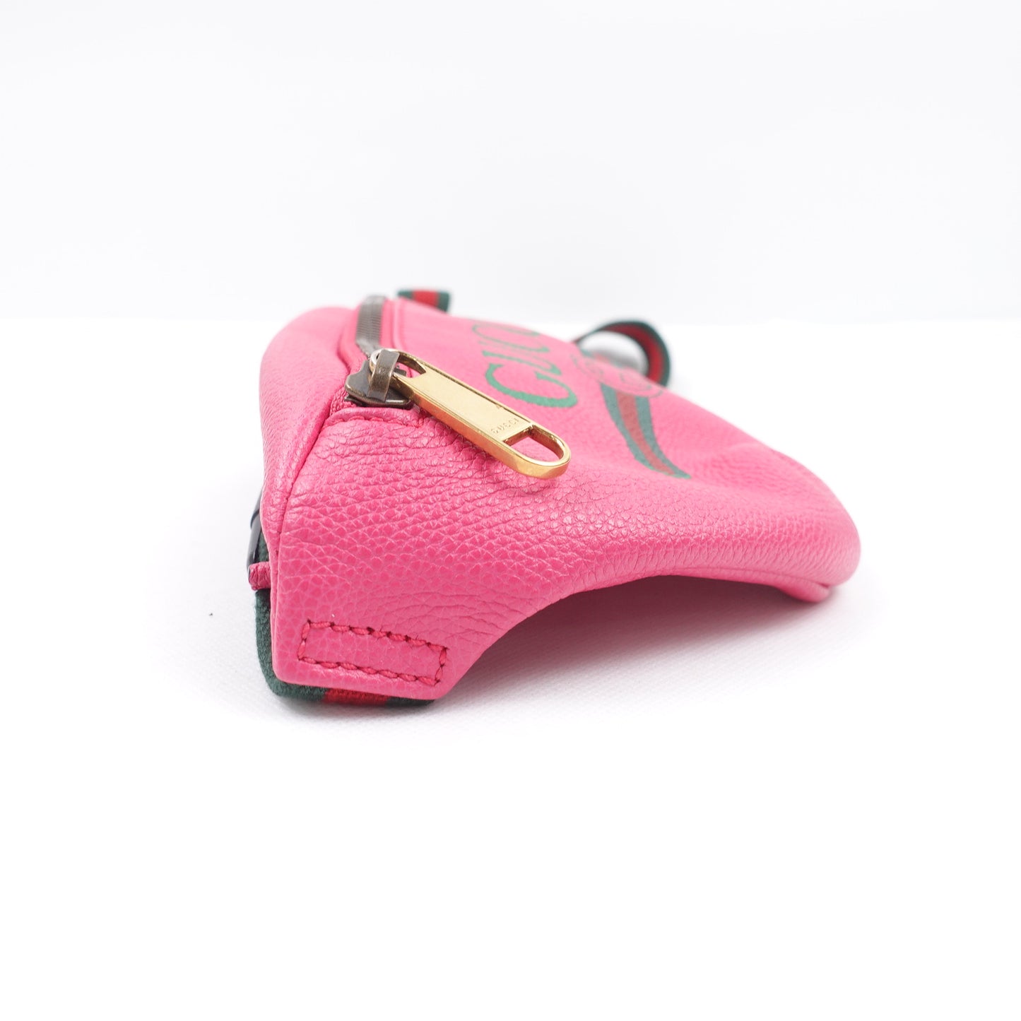 [Deal] Pre-owned Gucci Print Fuchsia Pink Calfskin Belt Bag