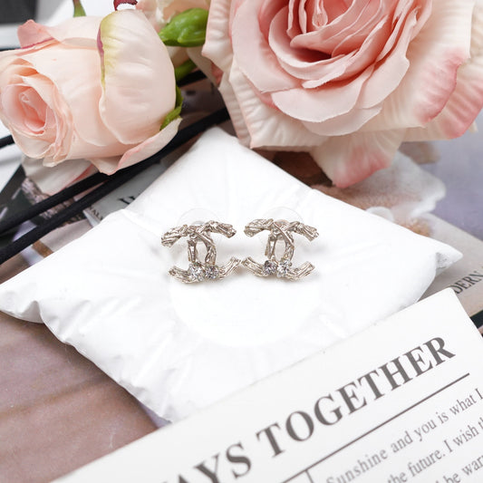 Chanel CC Logo Gold Earring