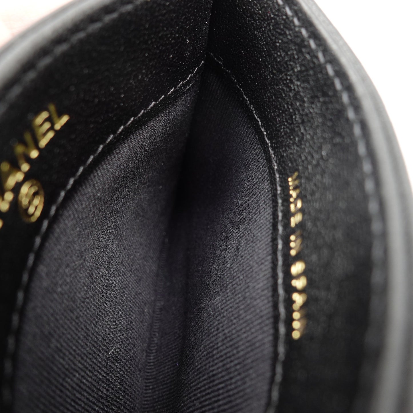 Pre-owned Chanel Black Lambskin Card Holder