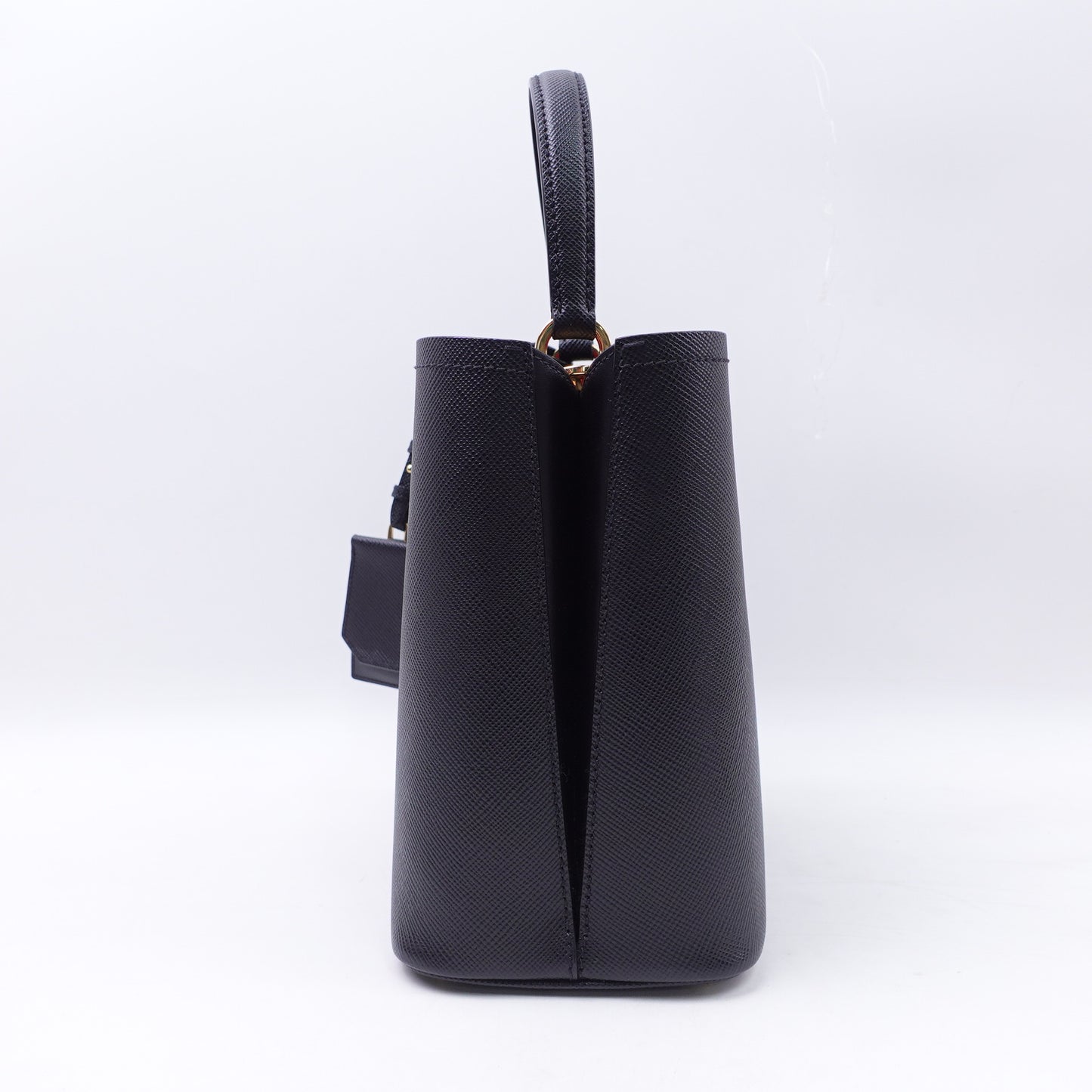 Pre-Owned Prada Panier Black Calfskin Shoulder Bag