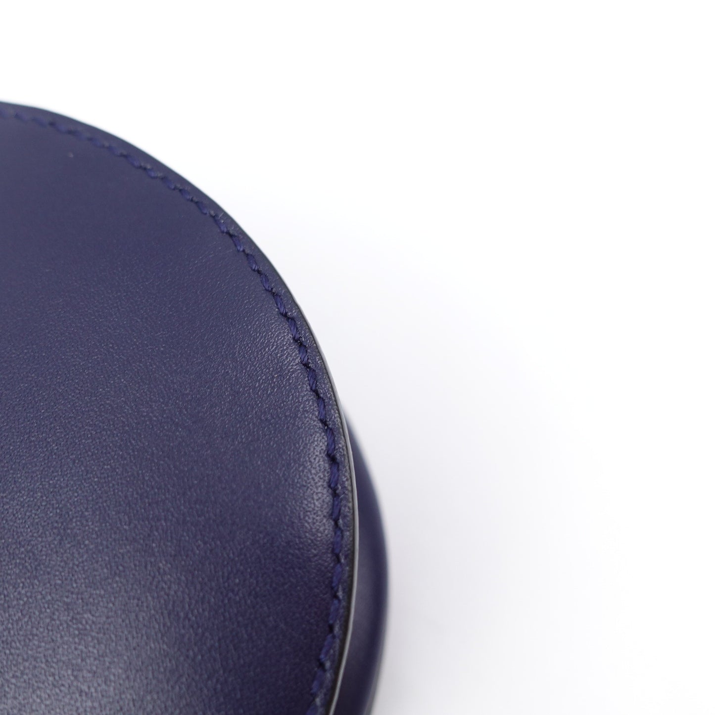 Pre-Owned Dior Saddle Navy Blue Calfskin Shoulder Bag T10202637