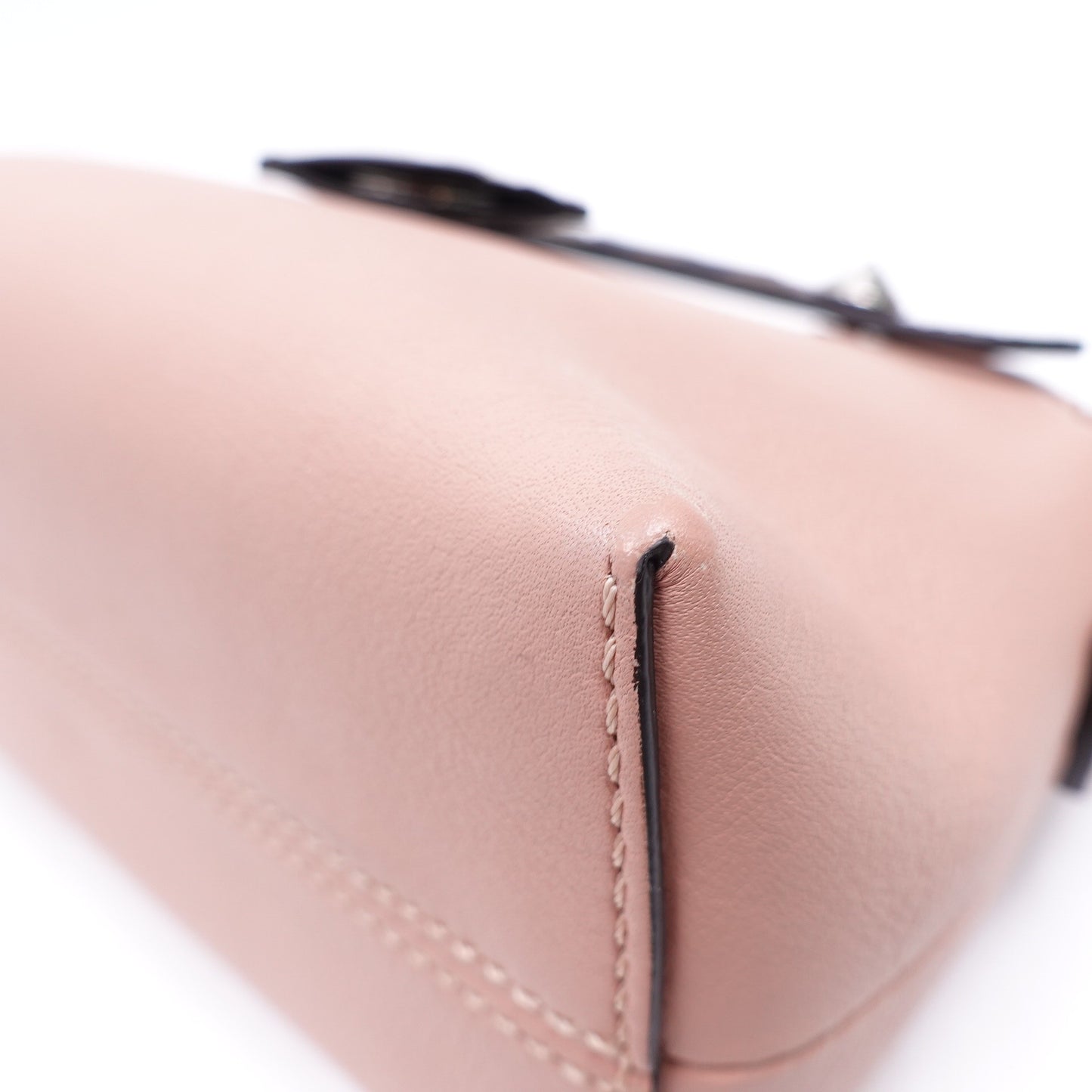 Pre-owned Fendi By The Way Pink Calfskin Shoulder Bag T10313755