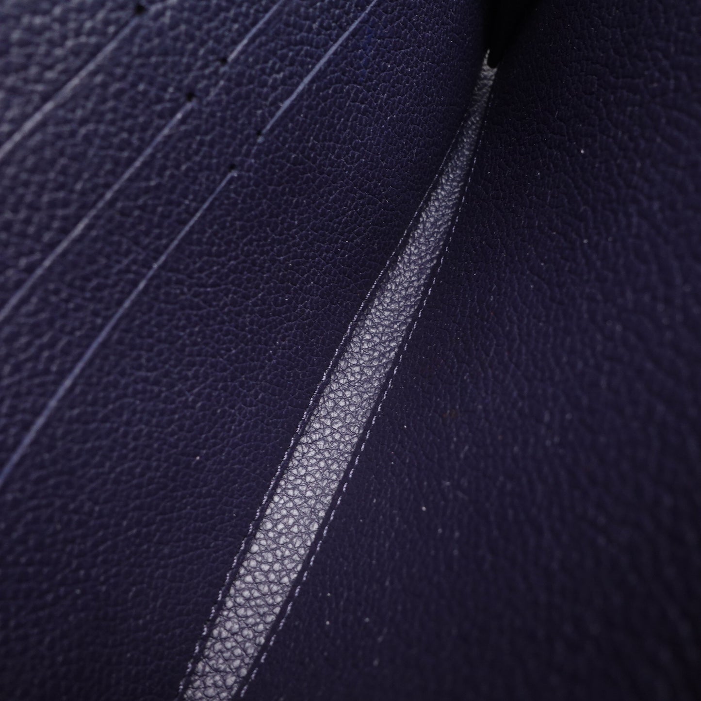 Pre-owned Louis Vuitton Sarah Navy Calfskin Wallet