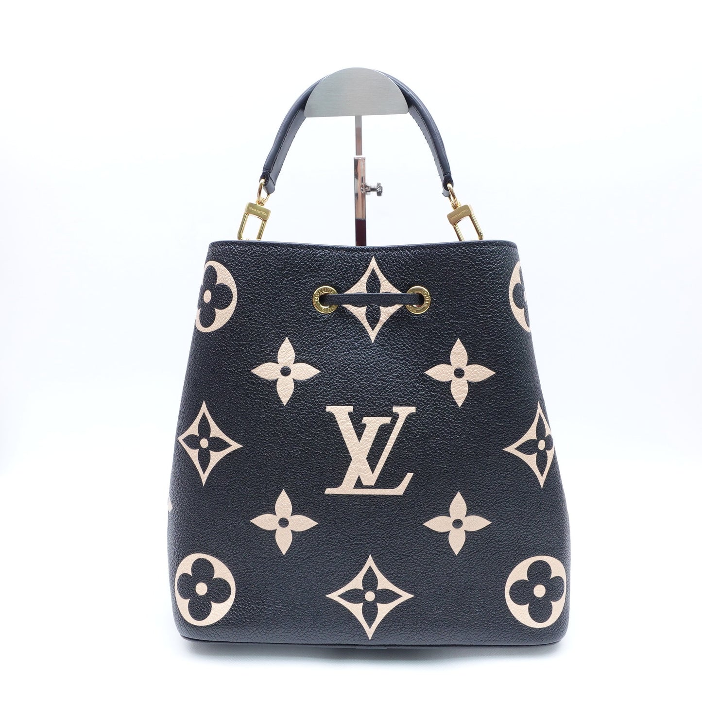Pre-owned Louis Vuitton Neonoe Black Calfskin Shoulder Bag