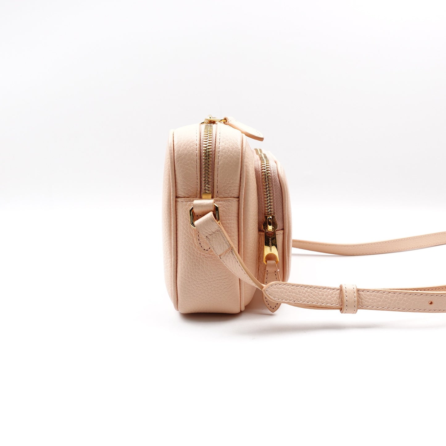 Pre-owned Burberry Pink Calfskin Shoulder Bag