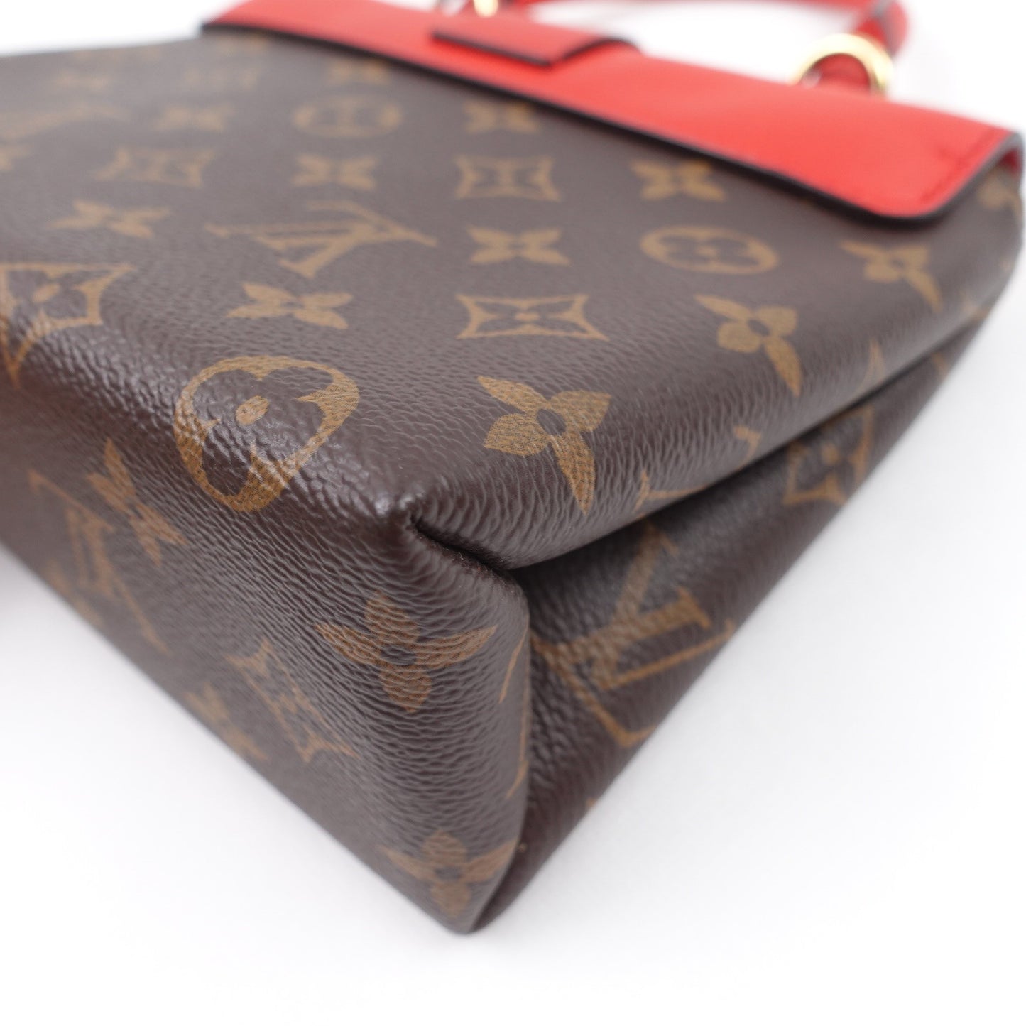 Pre-owned Louis Vuitton Locky Red Monogram Coated Canvas Shoulder Bag