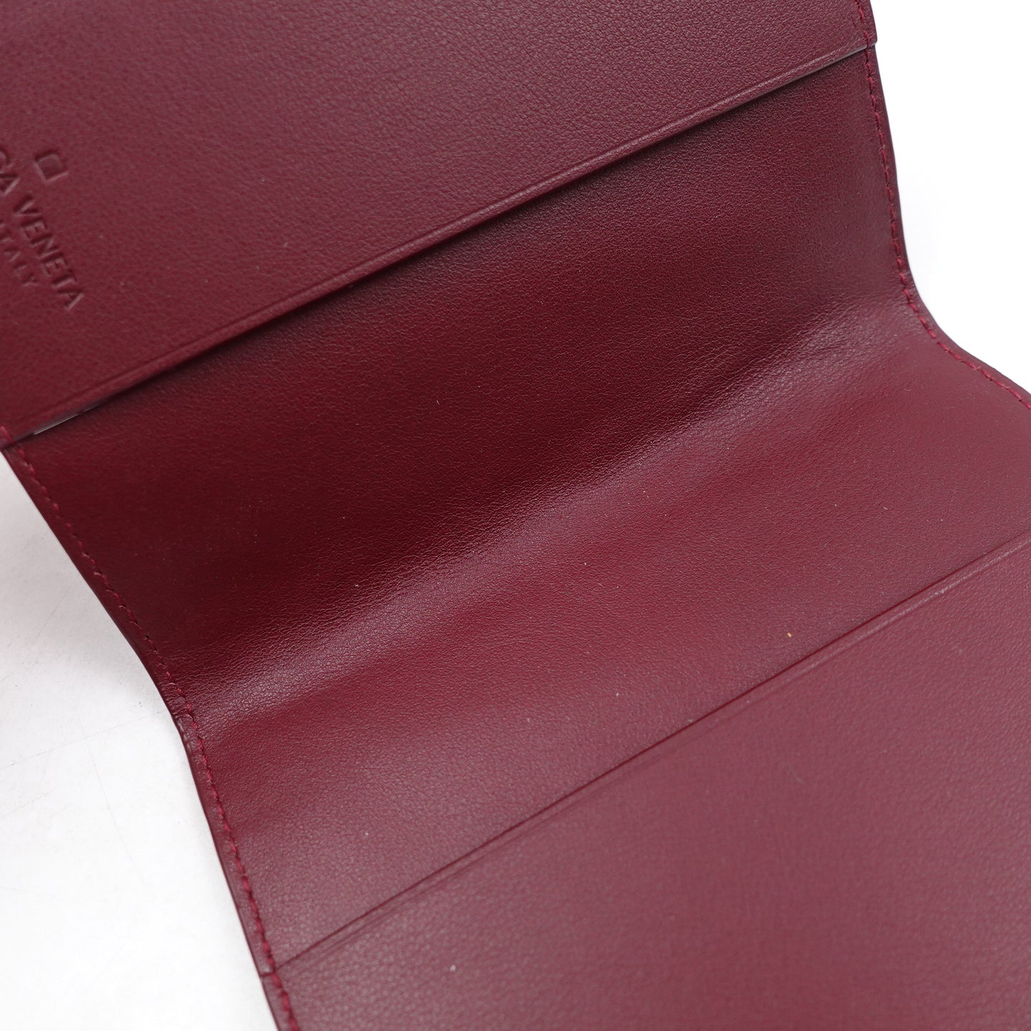 Pre-owned Bottega Veneta Burgundy Lambskin Passport Holder