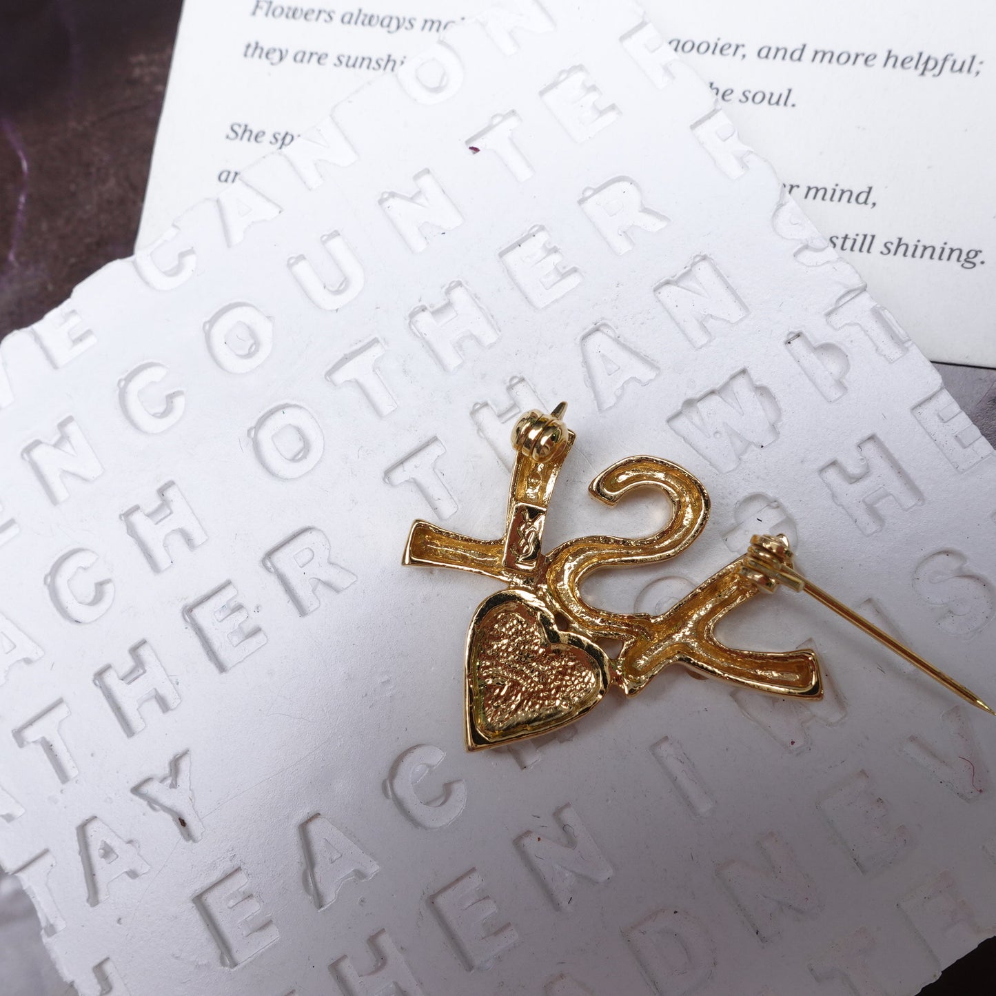 Pre-Owned Saint Laurent Rhinestone Brooch