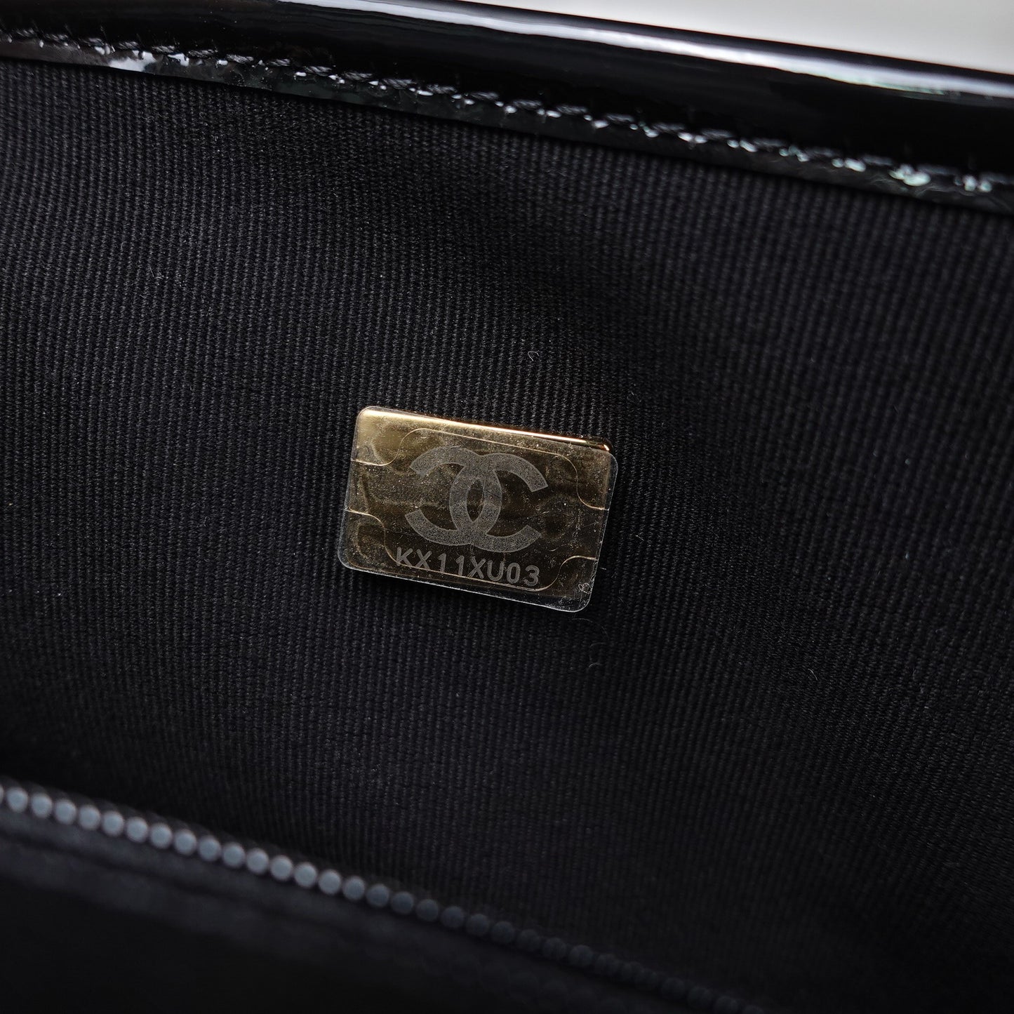 Pre-owned Chanel Black Patent Shoulder Bag