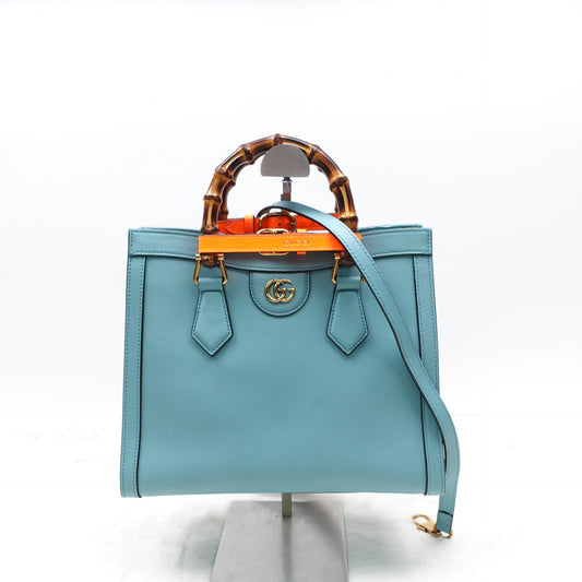 Pre-owned Gucci Diana Mint Green Calfskin Shoulder Bag