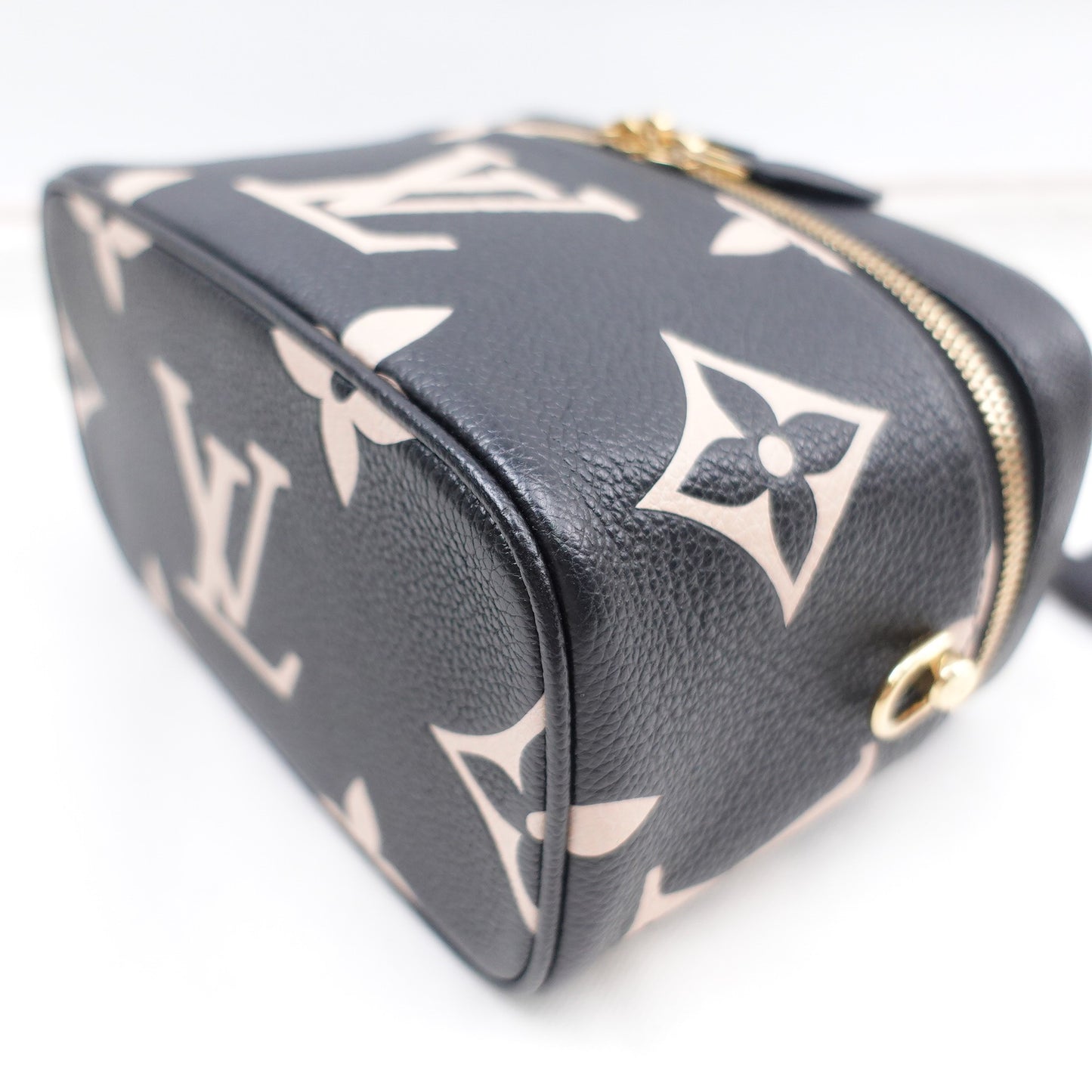 Pre-owned Louis Vuitton Vanity Black Calfskin Vanity Case