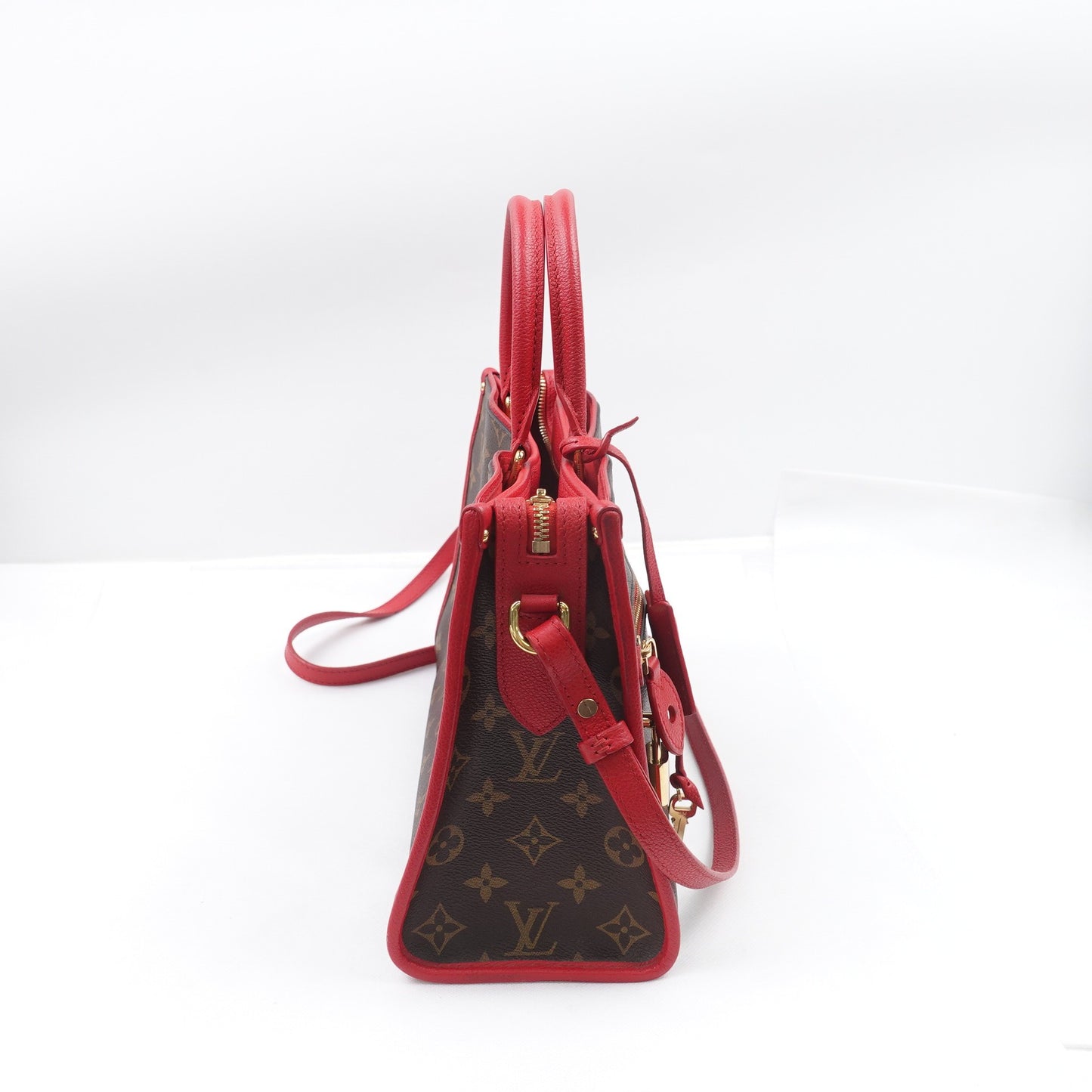 Pre-Owned Louis Vuitton Popincourt Monogram Coated Canvas Shoulder Bag T10302844