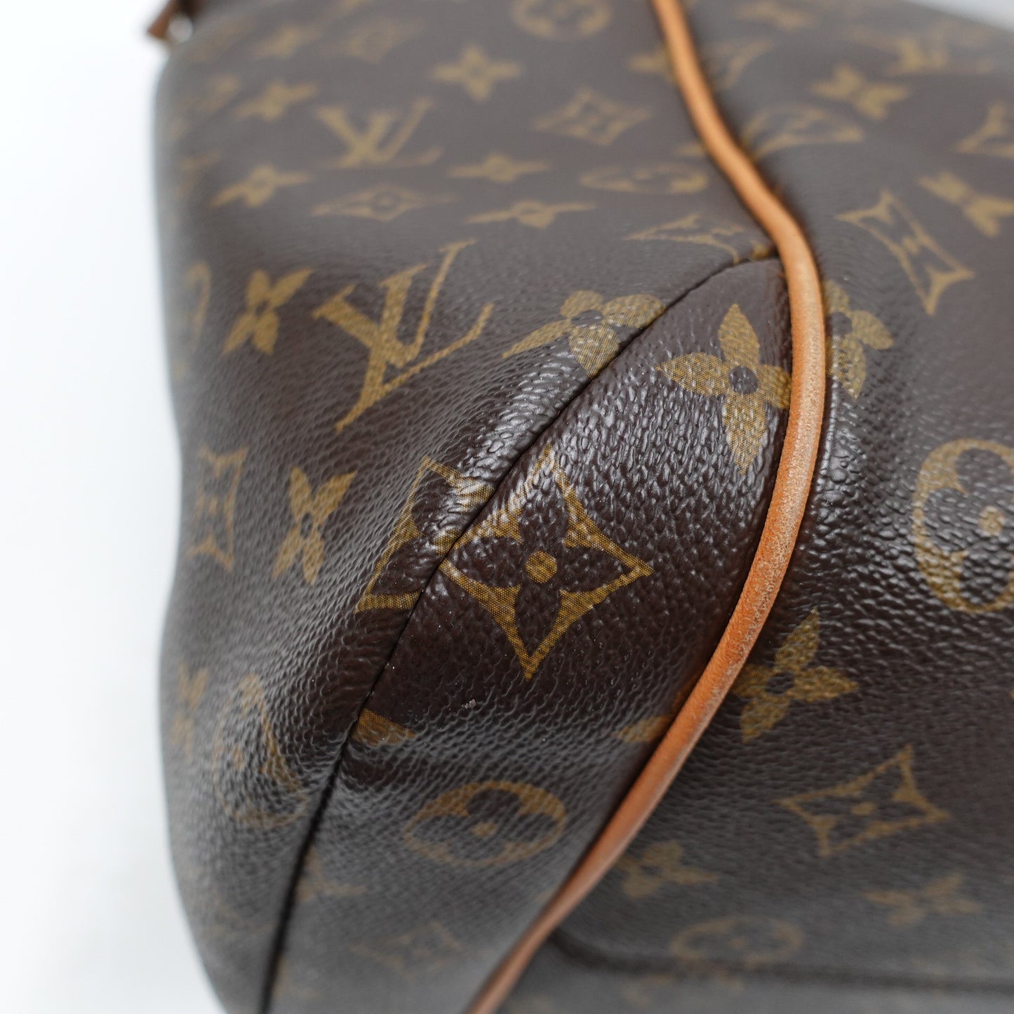 Pre-owned Louis Vuitton Totally MM Monogram Caoted Canvas Shoulder Bag