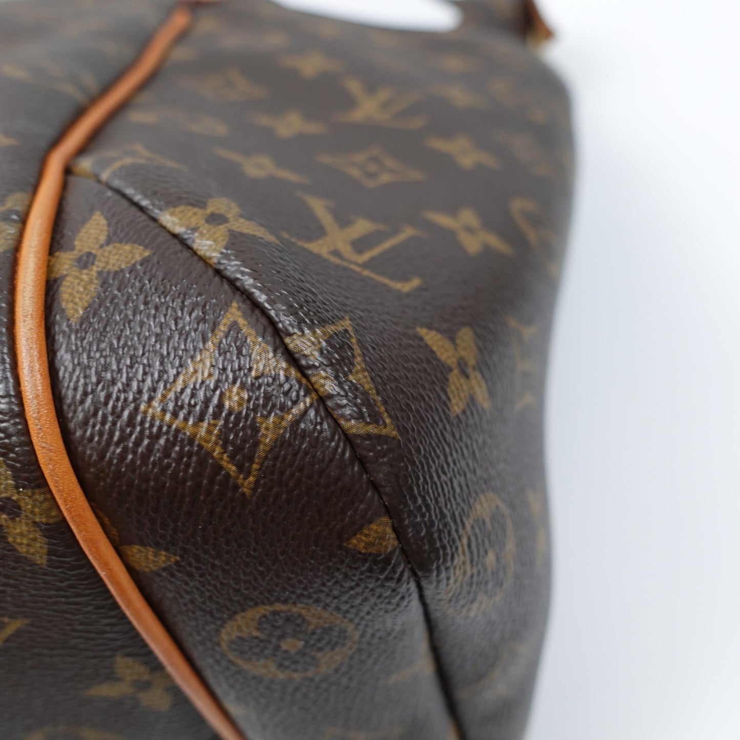 Pre-owned Louis Vuitton Totally MM Monogram Caoted Canvas Shoulder Bag