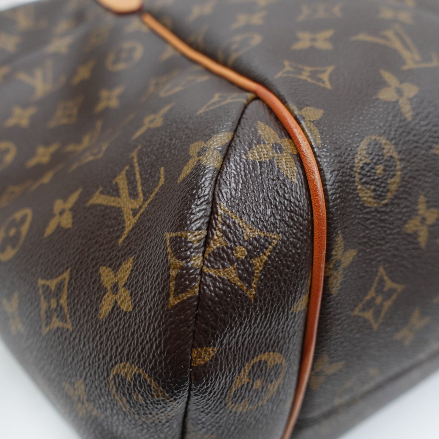 Pre-owned Louis Vuitton Totally MM Monogram Caoted Canvas Shoulder Bag
