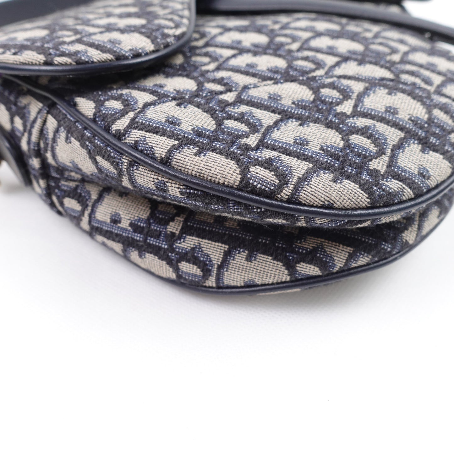 Pre-owned Dior Saddle MM Oblique Canvas Shoulder Bag