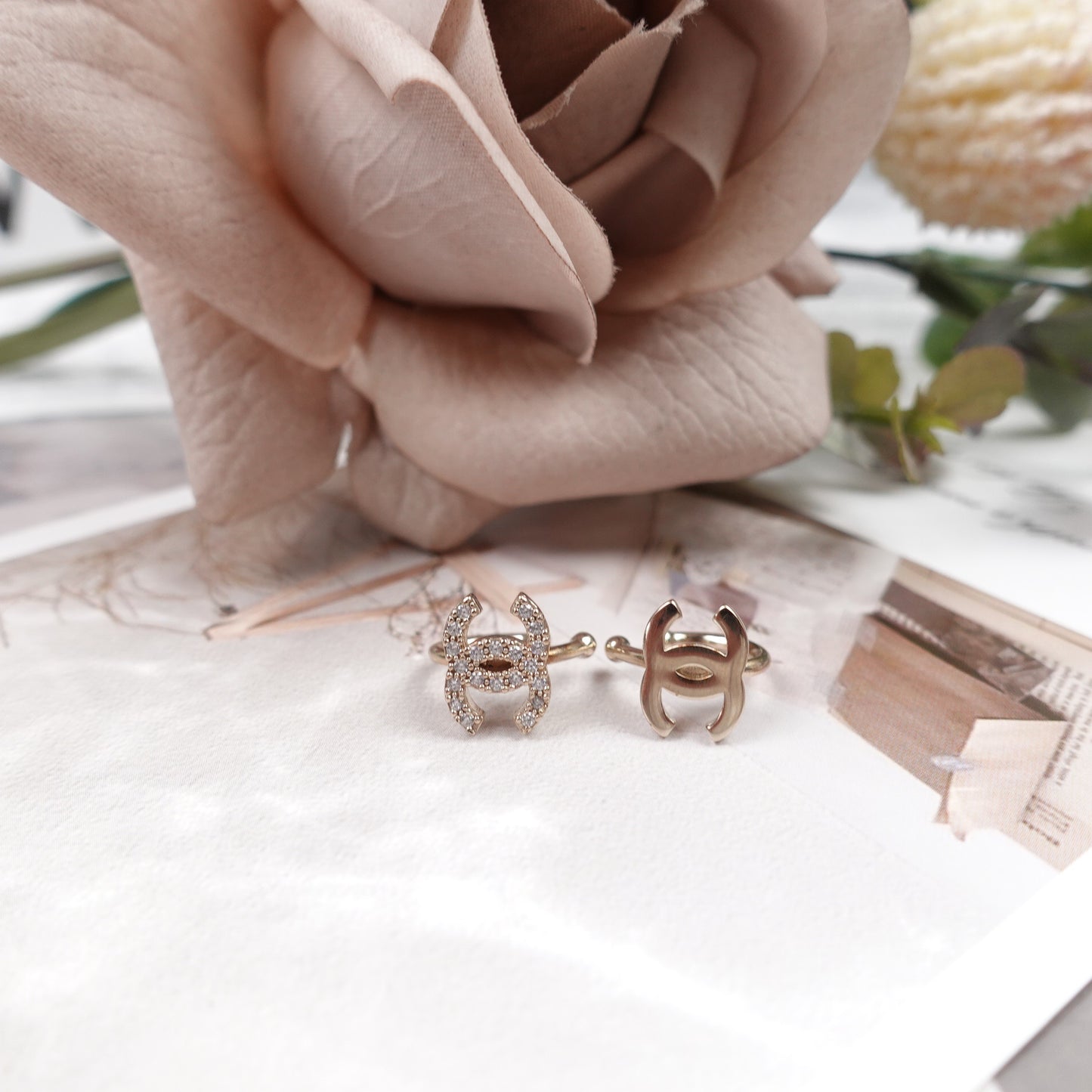 Pre-Owned Chanel Gold Crystal Diamond Earrings