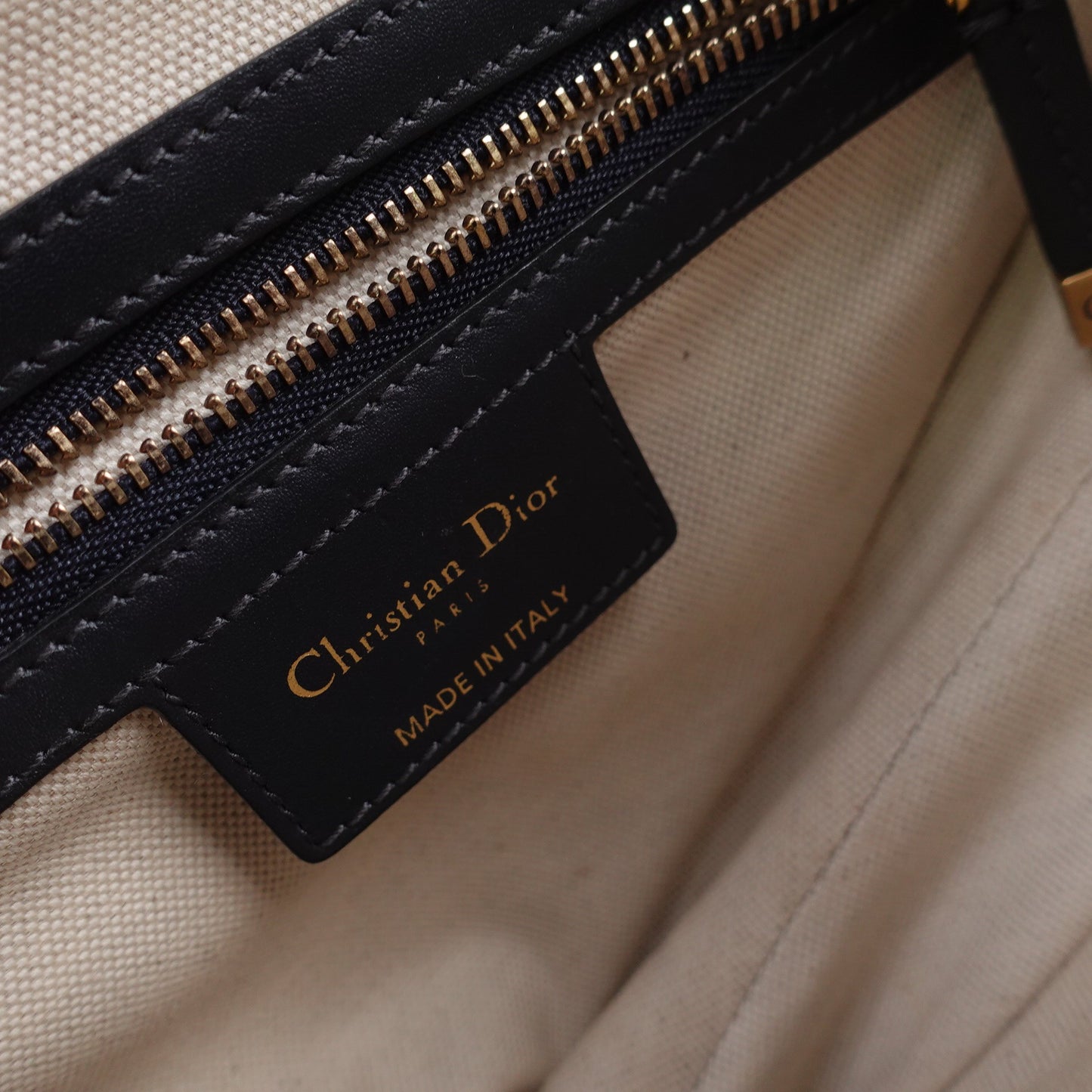 Pre-owned Dior Saddle MM Oblique Canvas Shoulder Bag