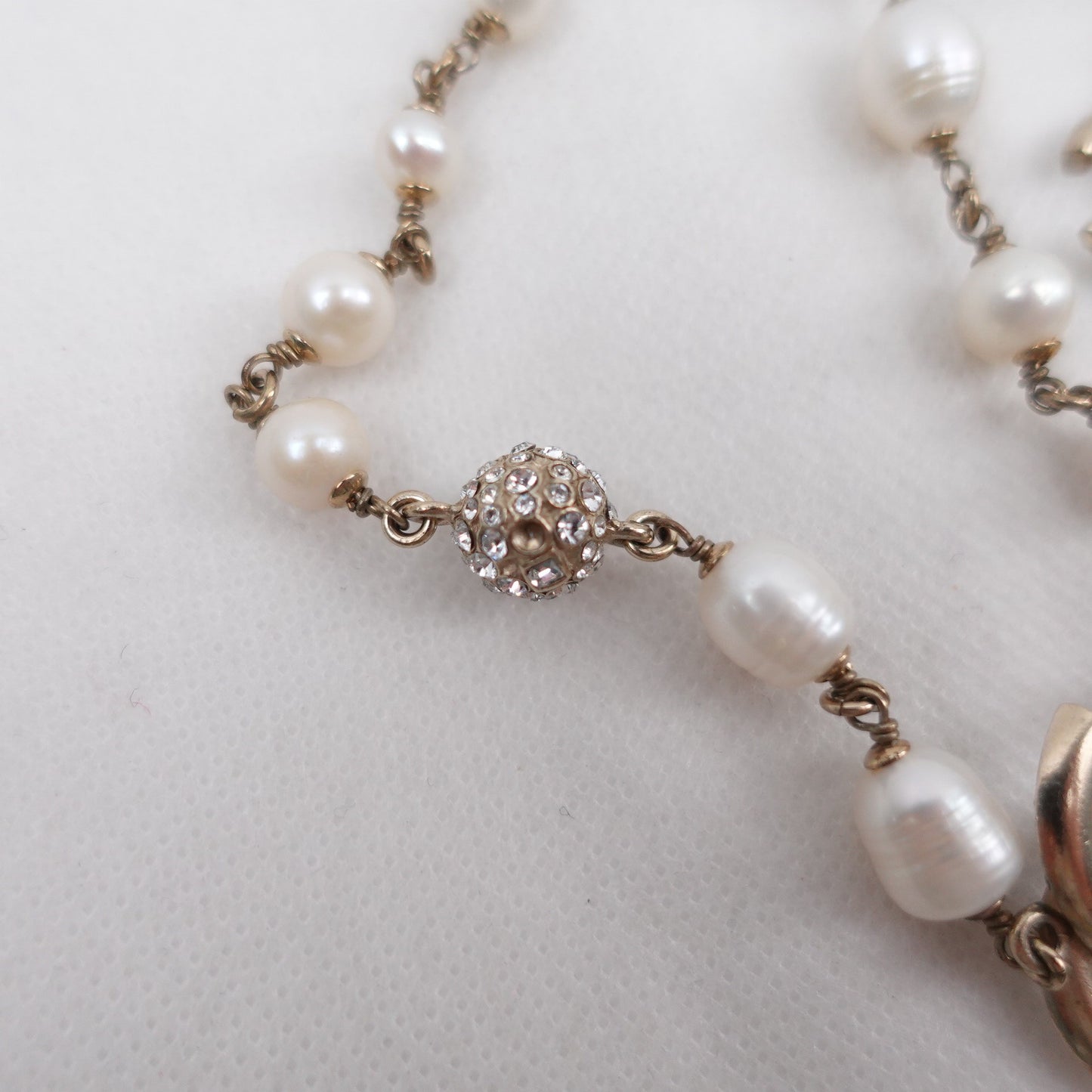 Pre-owned Chanel Gold Pearl&Metal Necklace