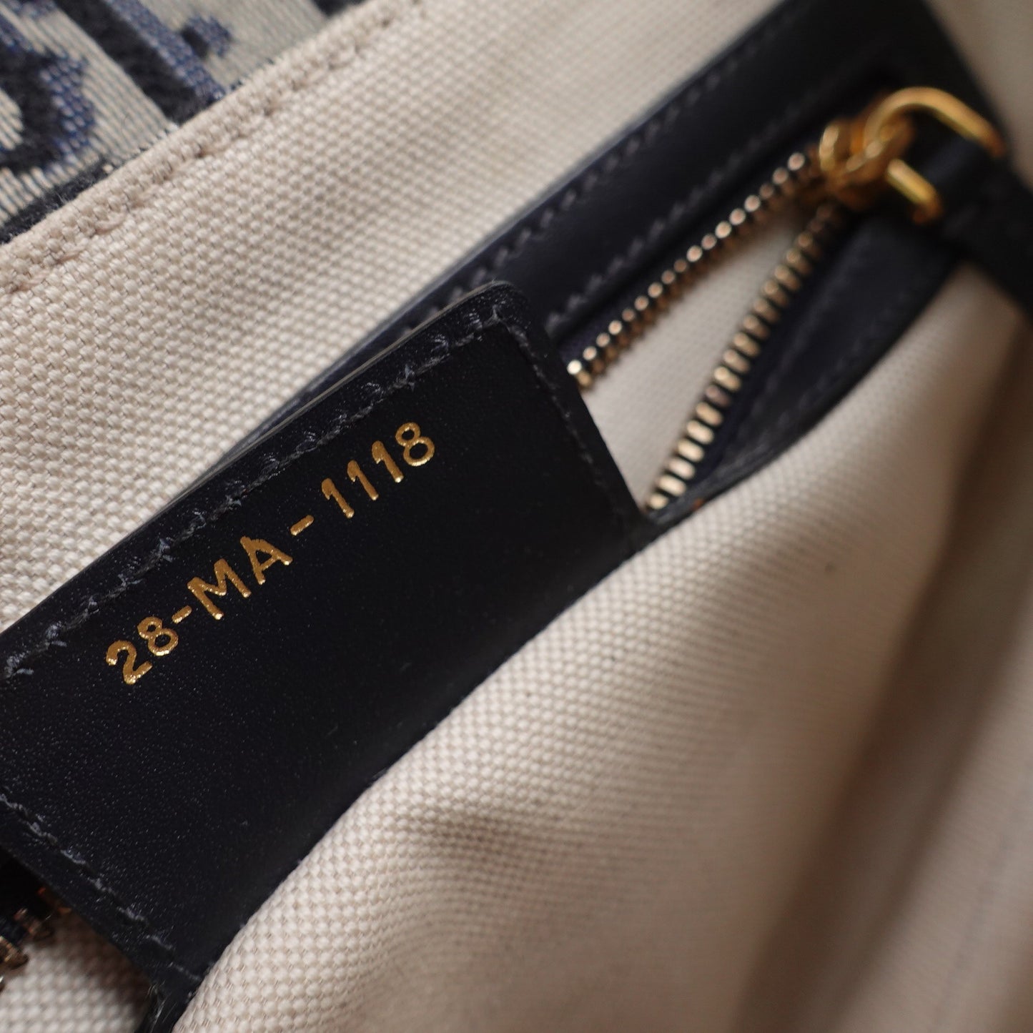Pre-owned Dior Saddle MM Oblique Canvas Shoulder Bag