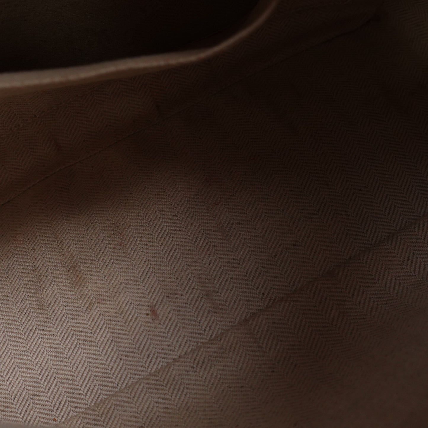 Pre-Owned Loewe Puzzle Edge Grey Calfskin Shoulder Bag