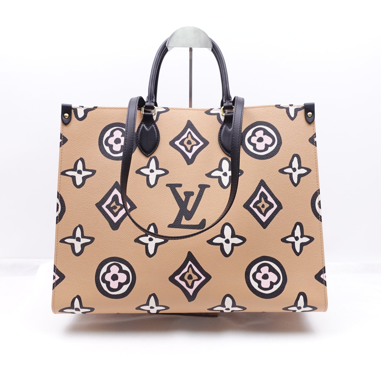 Pre-Owned Louis Vuitton On The Go GM Milktea Calfskin Shoulder Bag