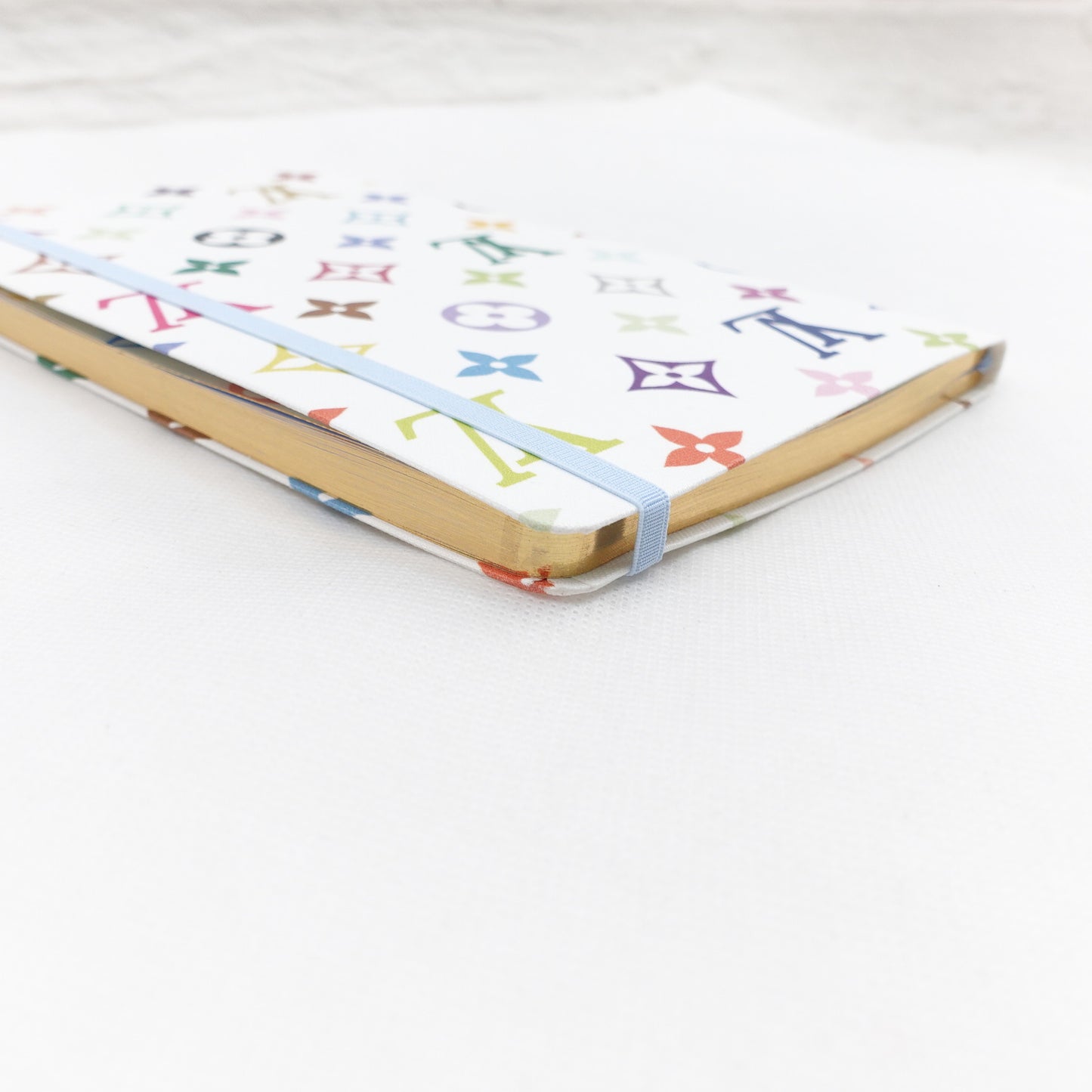 Pre-owned Louis Vuitton White Multicolor Notebook