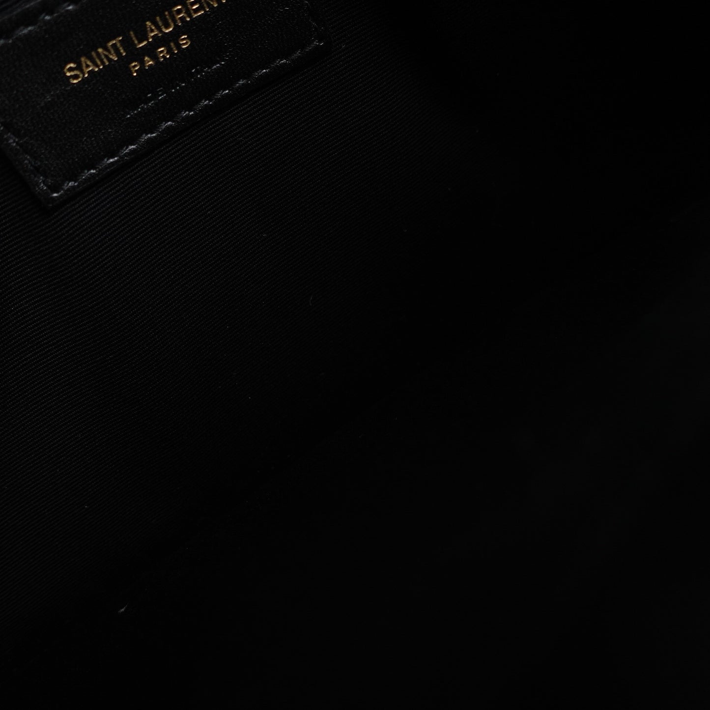 Pre-owned Saint Laurent Cassandra Black Calfskin Clutch