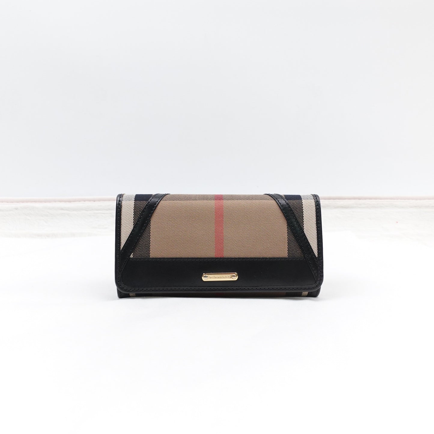 Pre-owned Burberry Black Canvas Long Wallet