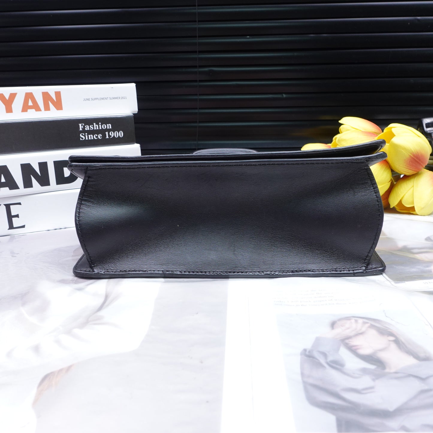 [Deal] Pre-owned Loewe Barcelona Leopard Print Leather Shoulder Bag