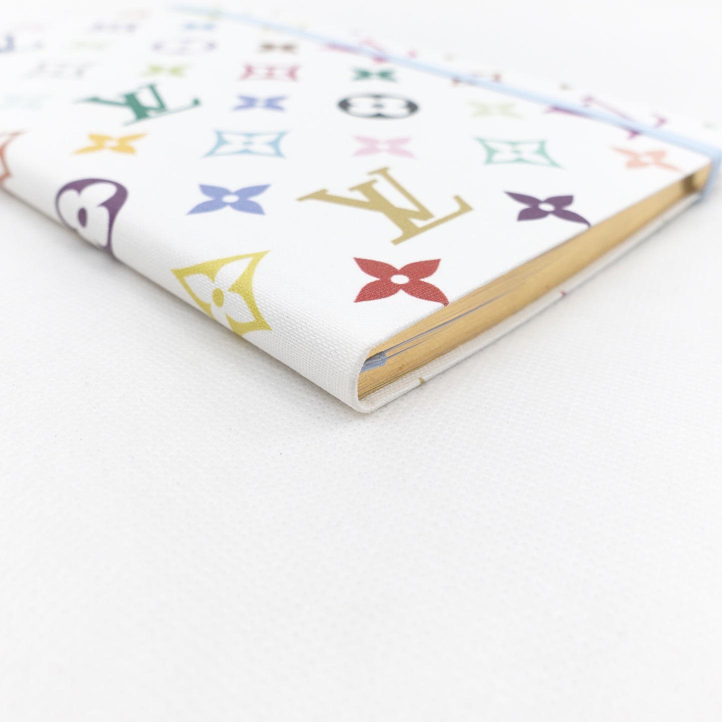 Pre-owned Louis Vuitton White Multicolor Notebook