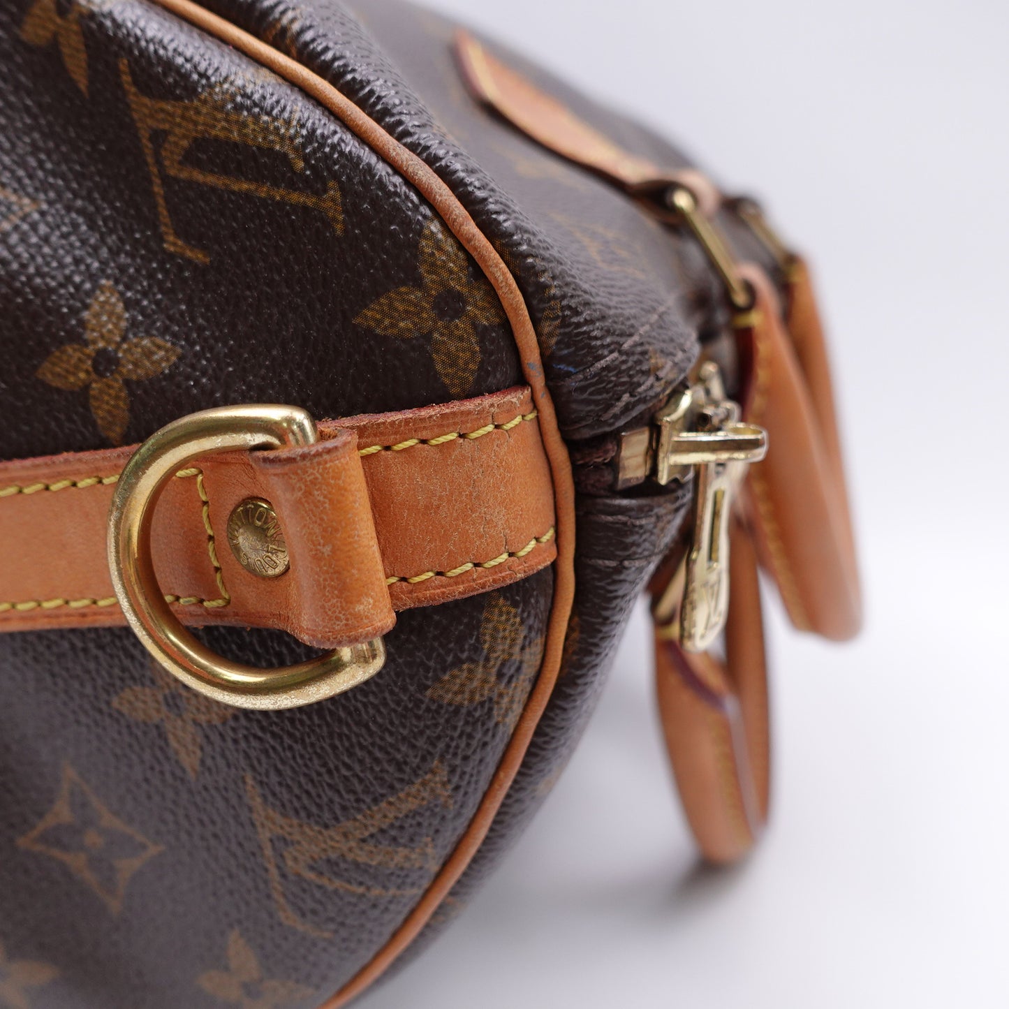 Pre-owned Louis Vuitton Speedy Bandoulière 30 Monogram Coated Canvas Shoulder Bag